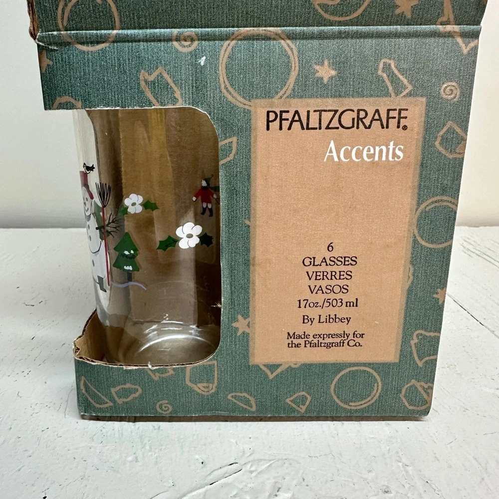 Pfaltzgraff Snow Village‎ Snowman Holiday Glasses Set 6 of 17oz Winter Sledding